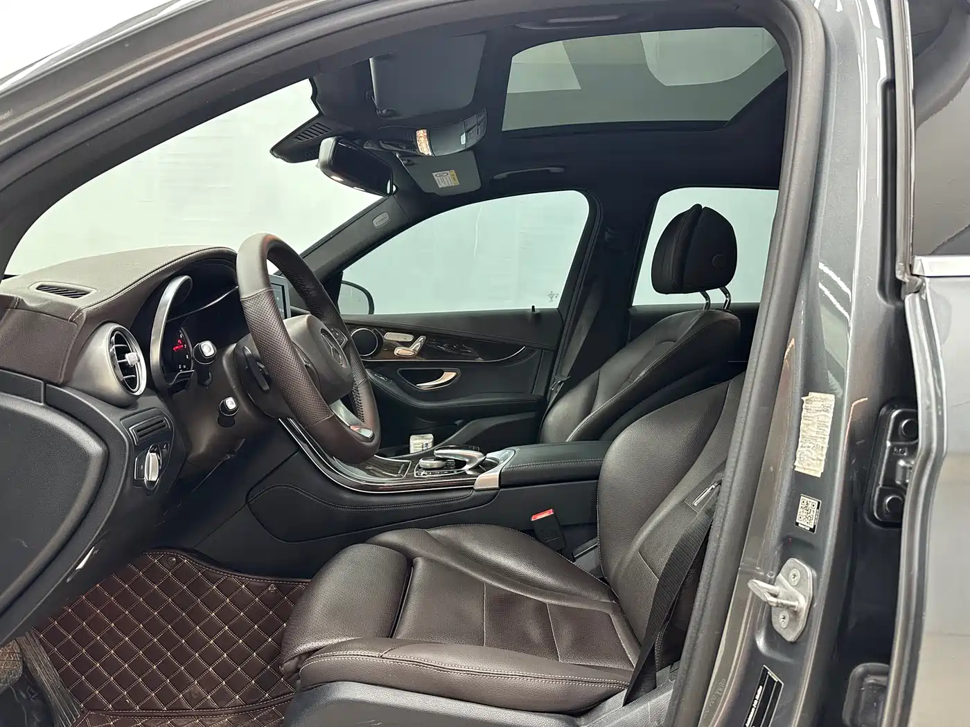 Mercedes-Benz GLC 2018 GLC 260 4MATIC Dynamic фото 13