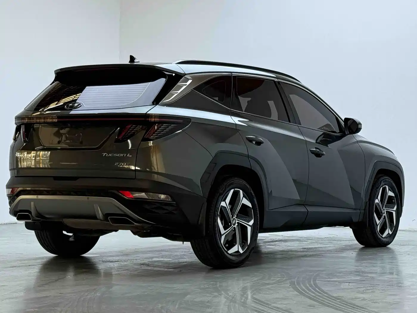 Hyundai Tucson 2021 Tucson L 1.5T DCT LUX Premium фото 9