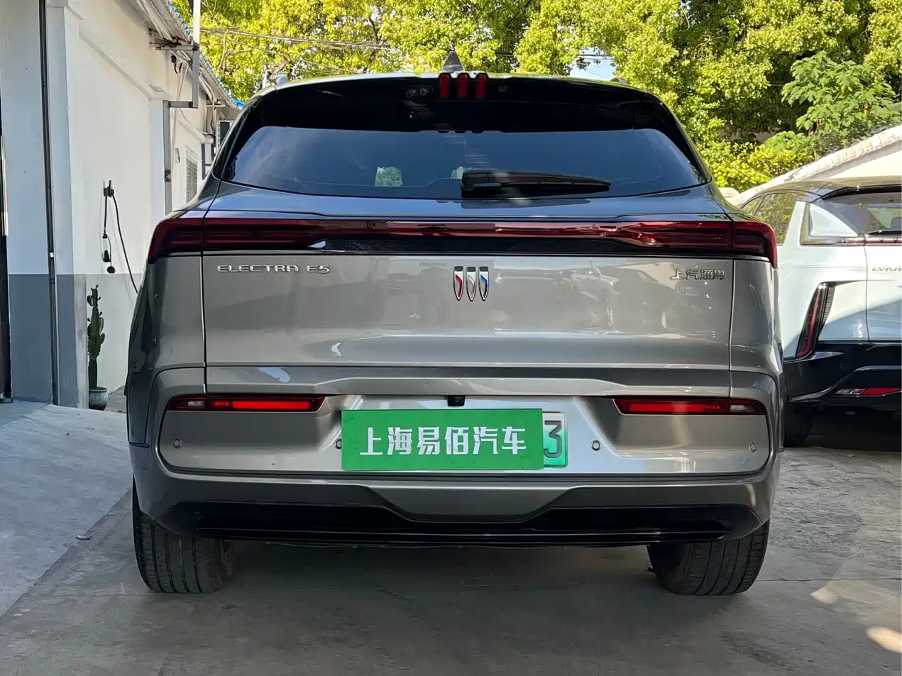 Buick E5 2023 Premium Standard Range Edition фото 8