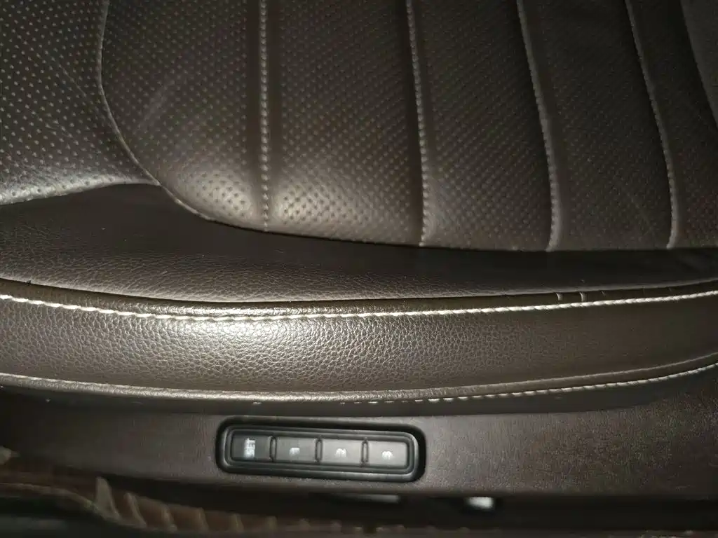 Volkswagen Teramont 2017 530 V6 4WD Flagship Edition фото 6