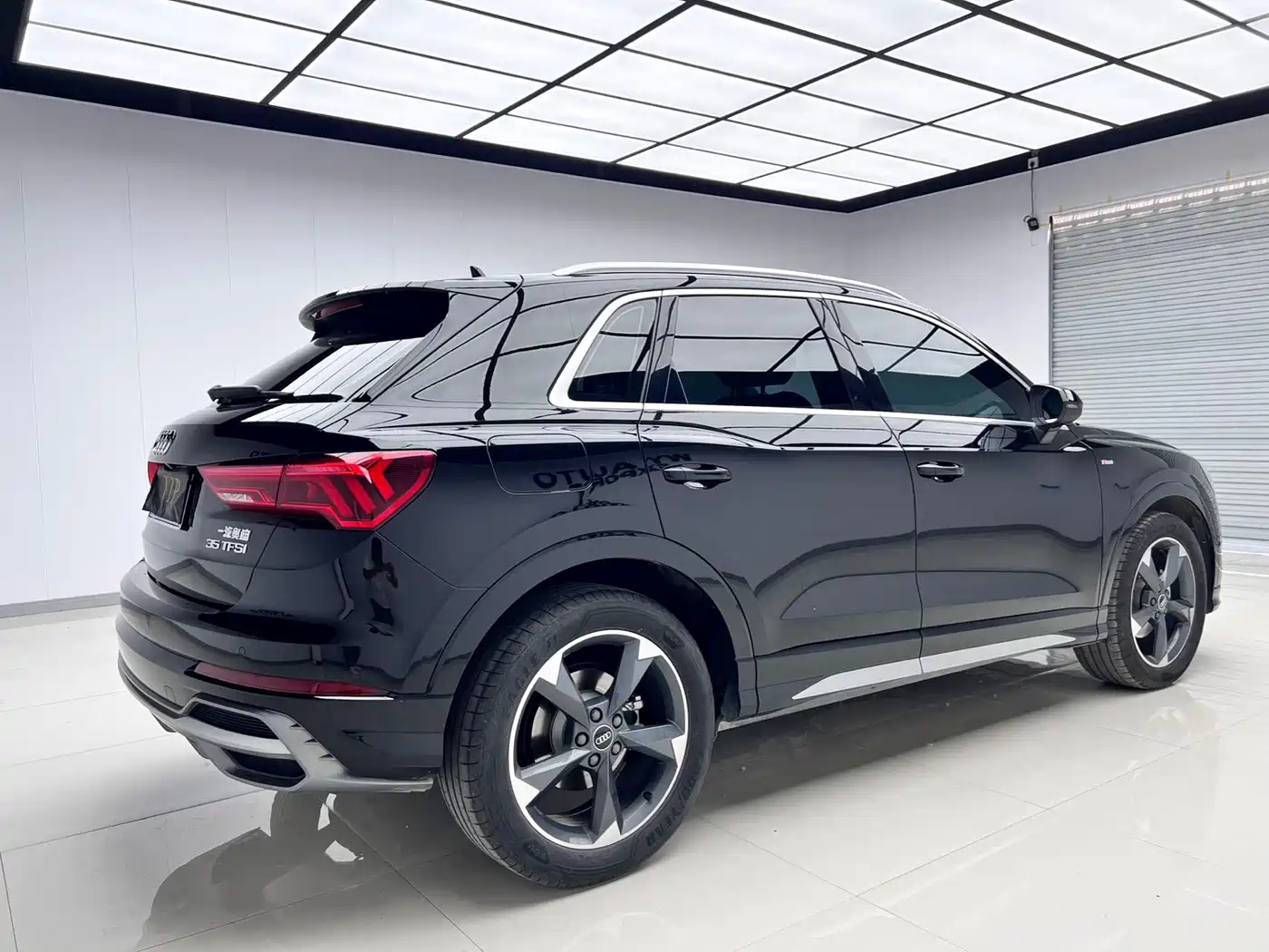 Audi Q3 2022 35 TFSI Fashion Dynamic фото 4