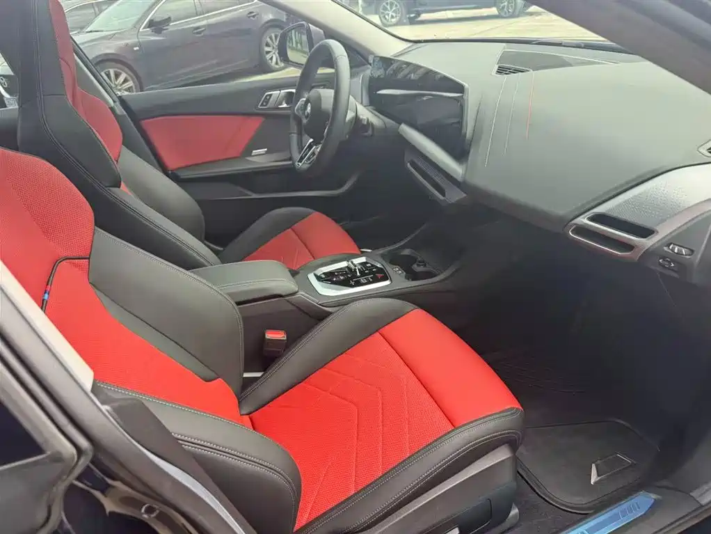 BMW 2 Series 2025 225L M Sport Moonlight Package фото 8