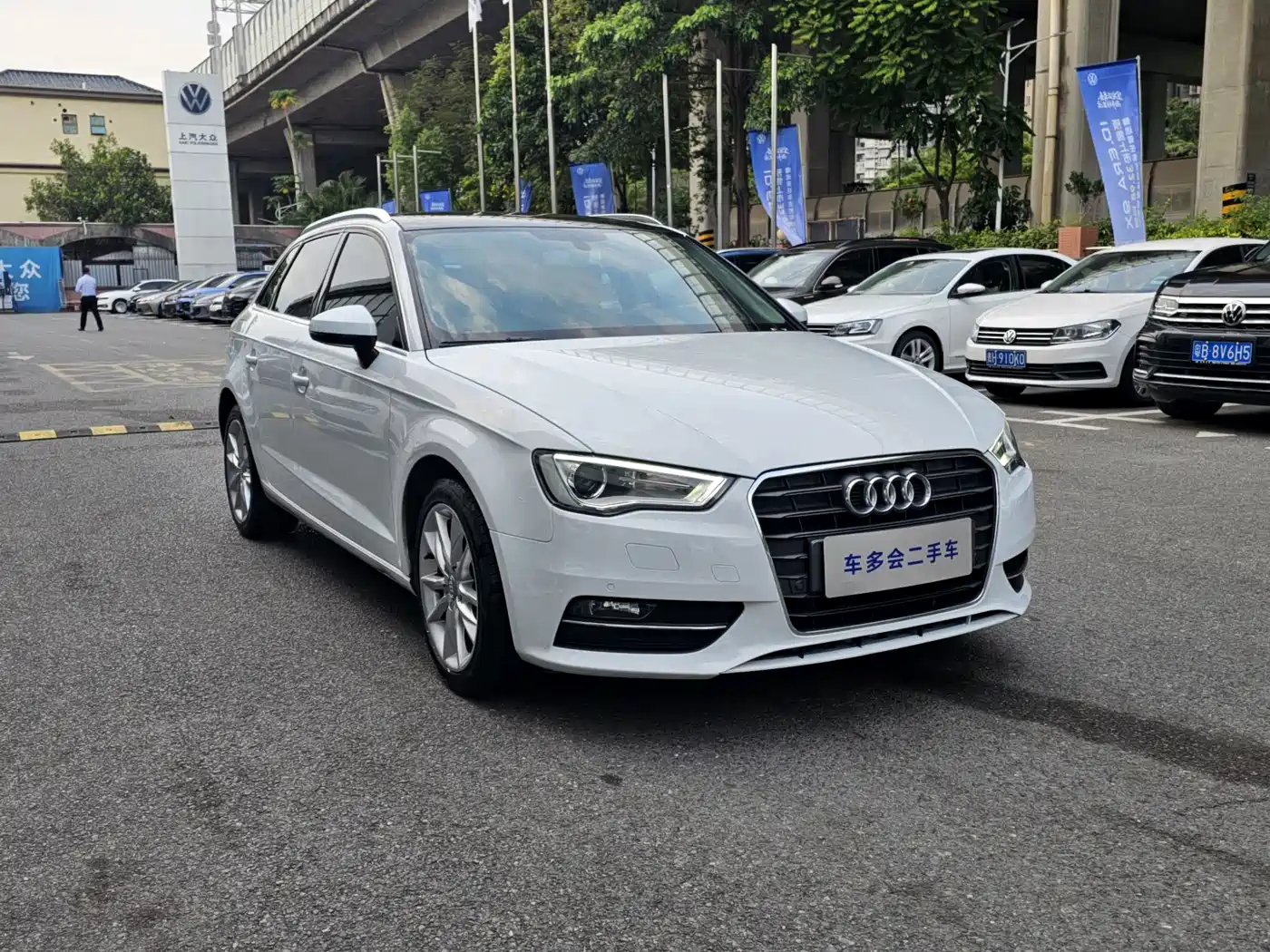 Audi A3 2016 Sportback 35 TFSI Style фото 3