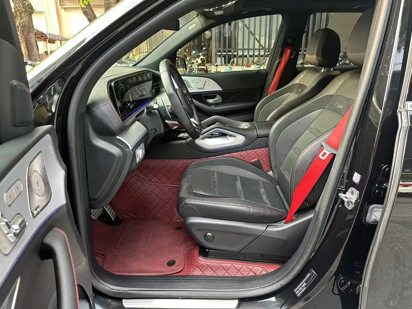 MERCEDES-BENZ GLE AMG