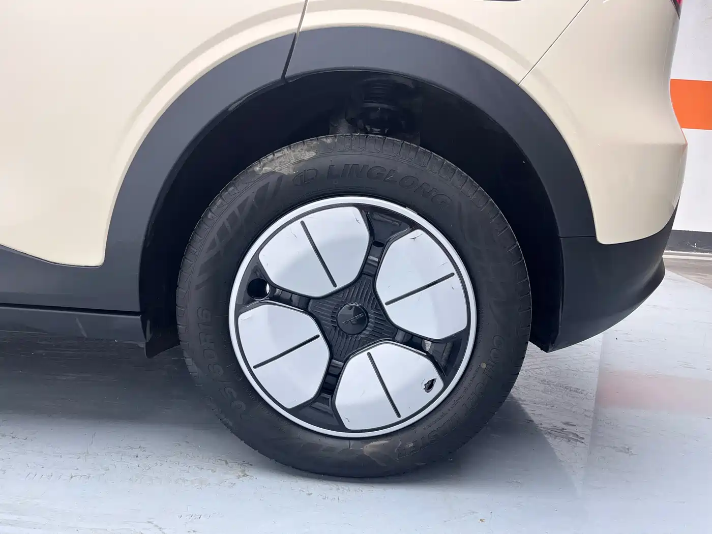 GEELY GALAXY STAR WISH