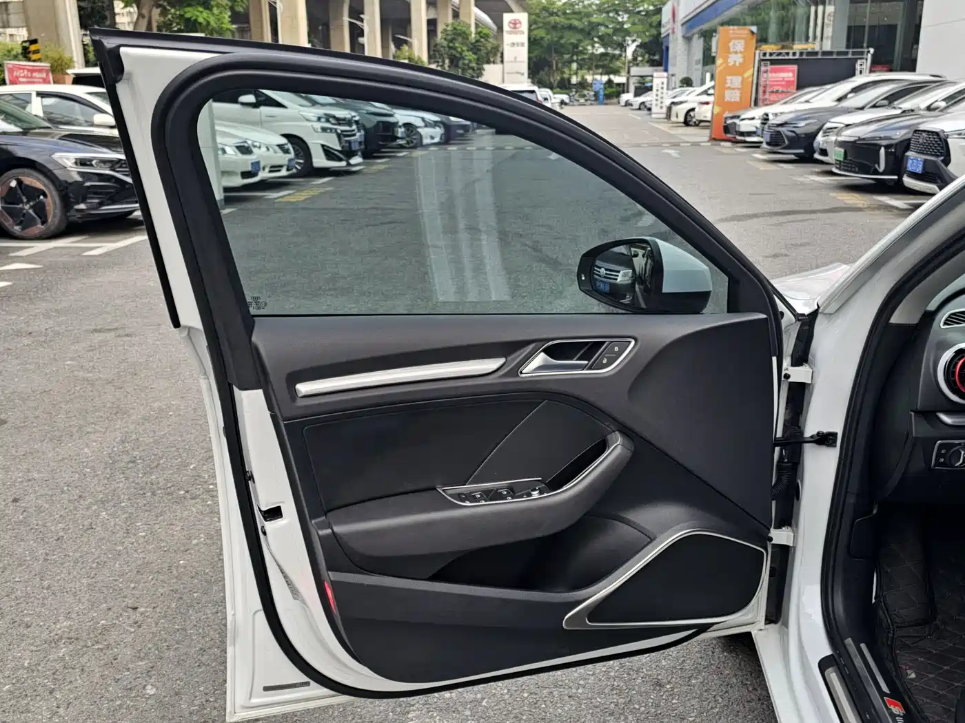 Audi A3 2016 Sportback 35 TFSI Style фото 4