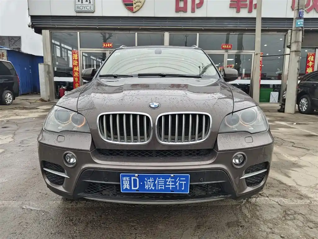BMW X5 (Import) 2011 xDrive35i Leading Edition фото 2