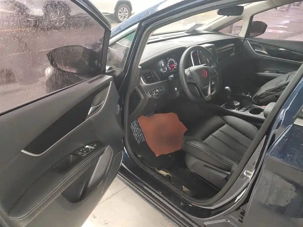 BYD Song MAX 2017 1.5T Auto Smart Elite 7-Seater фото 12