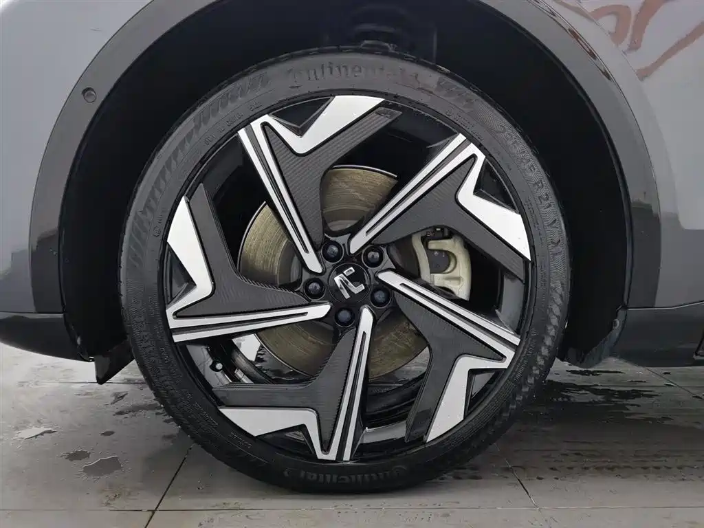 RISING AUTO FEIFAN R7