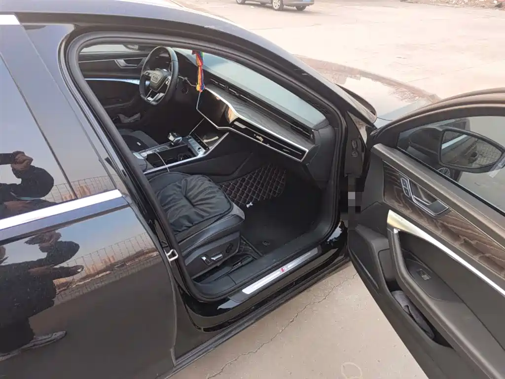 Audi A6L 2023 Facelift 45 TFSI quattro Exclusive Dynamic фото 20