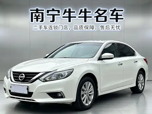 NISSAN TEANA