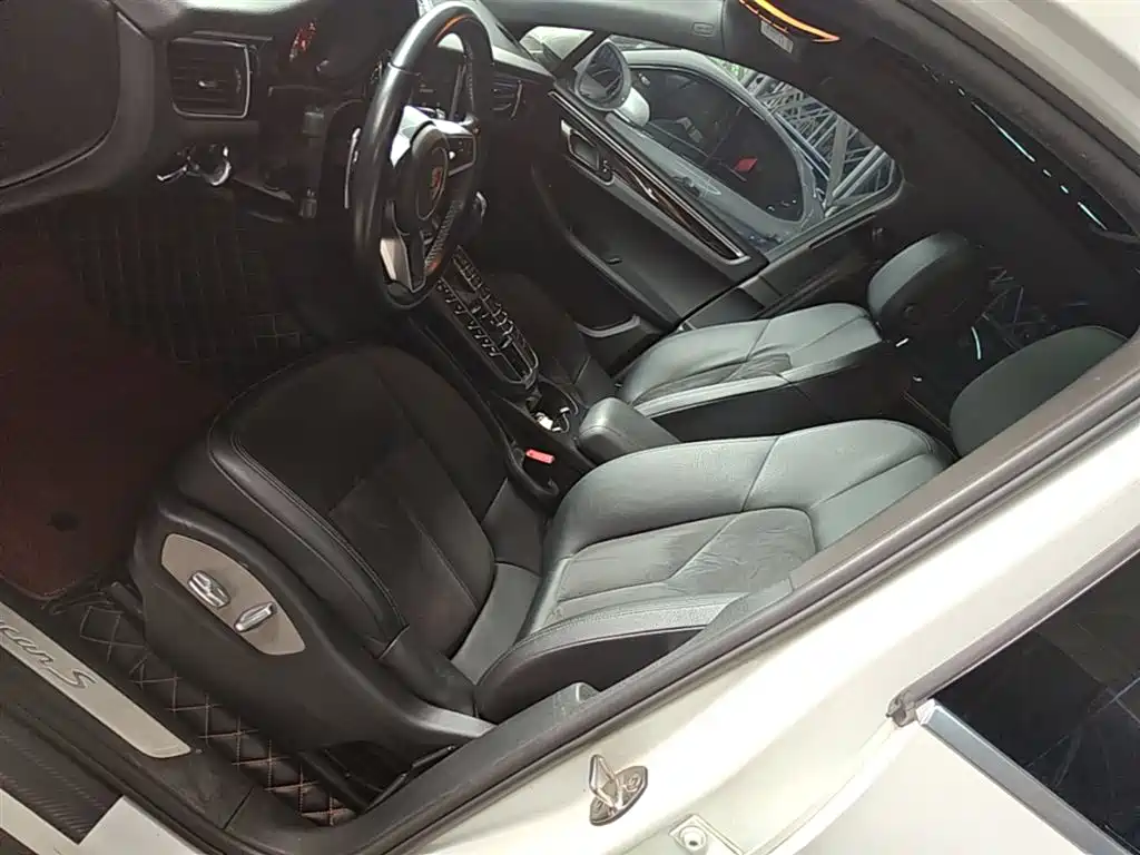 Porsche Macan 2017 Macan S 3.0T фото 14