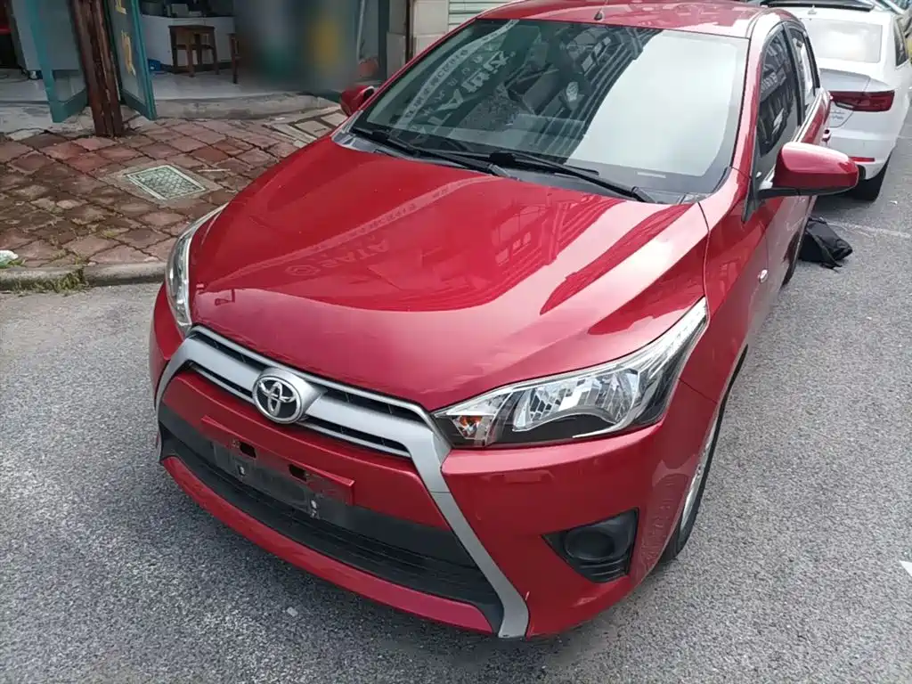 Toyota YARiS L Zhi Xuan 2015 1.5E Auto Charming Edition