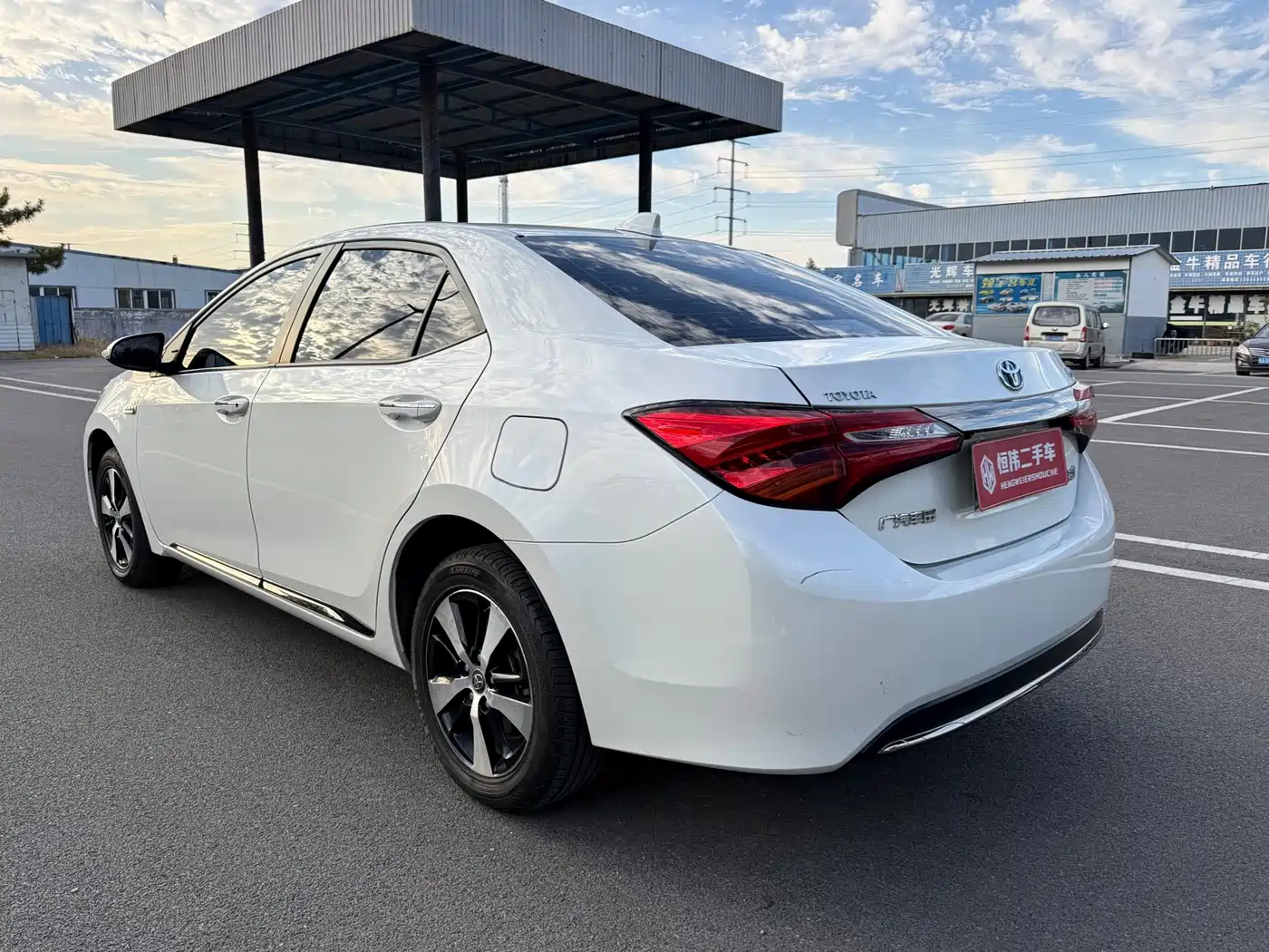 Toyota Levin Twin Engine E+ 2019 2019 1.8PH V E-CVT Luxury Edition
