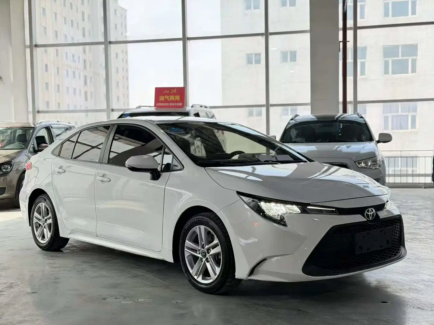 Toyota Levin 2021 185T CVT Luxury Edition фото 3
