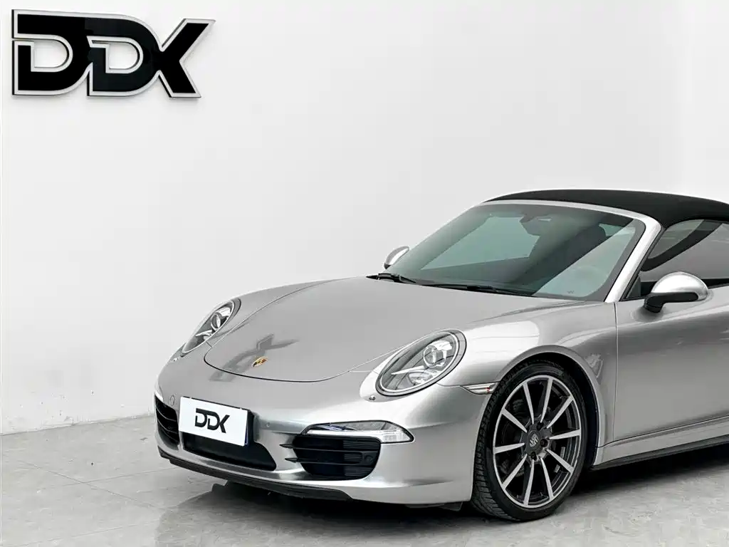 Porsche 911 2014 Targa 4 3.4L фото 3