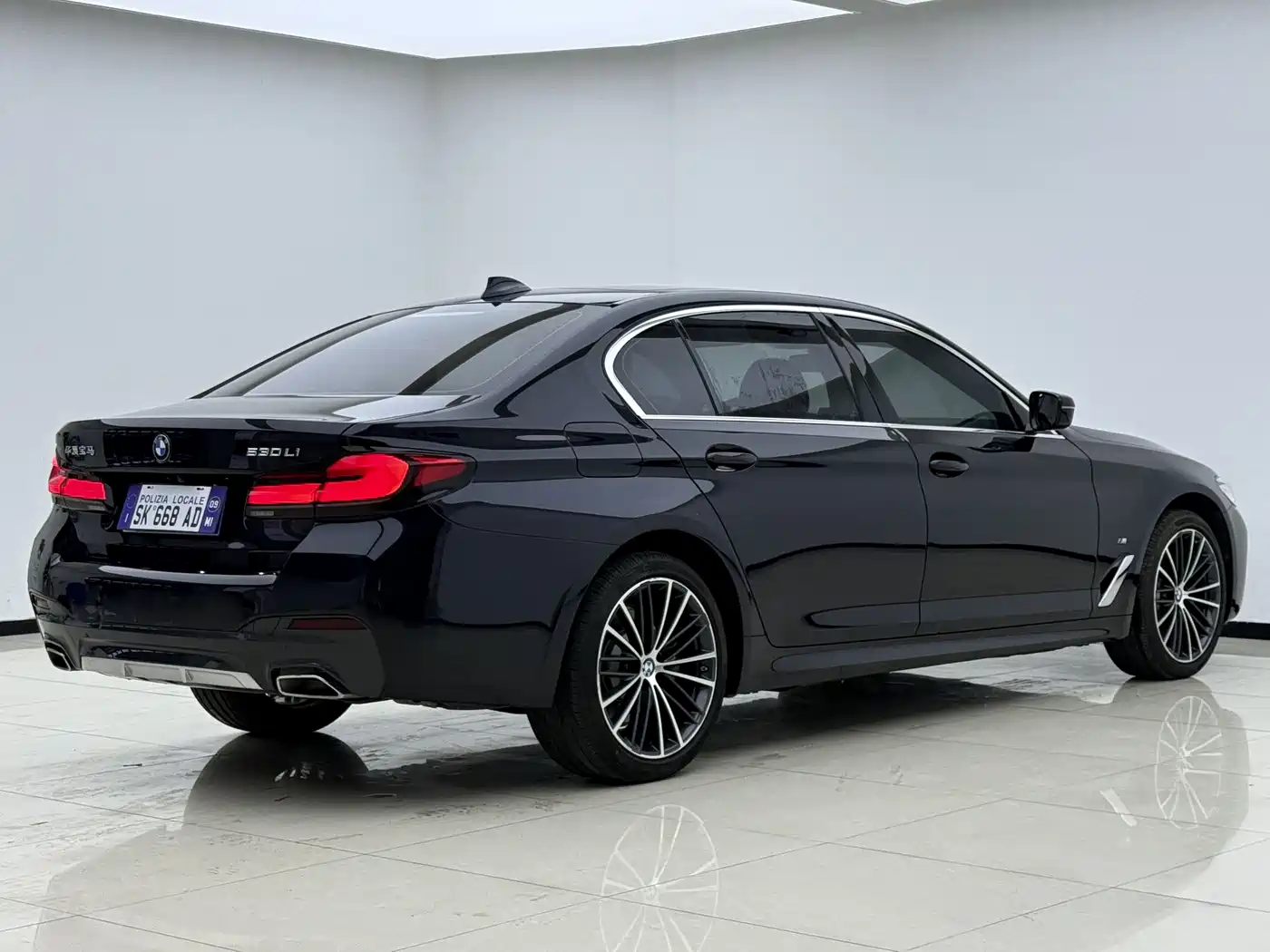 BMW 5-SERIES