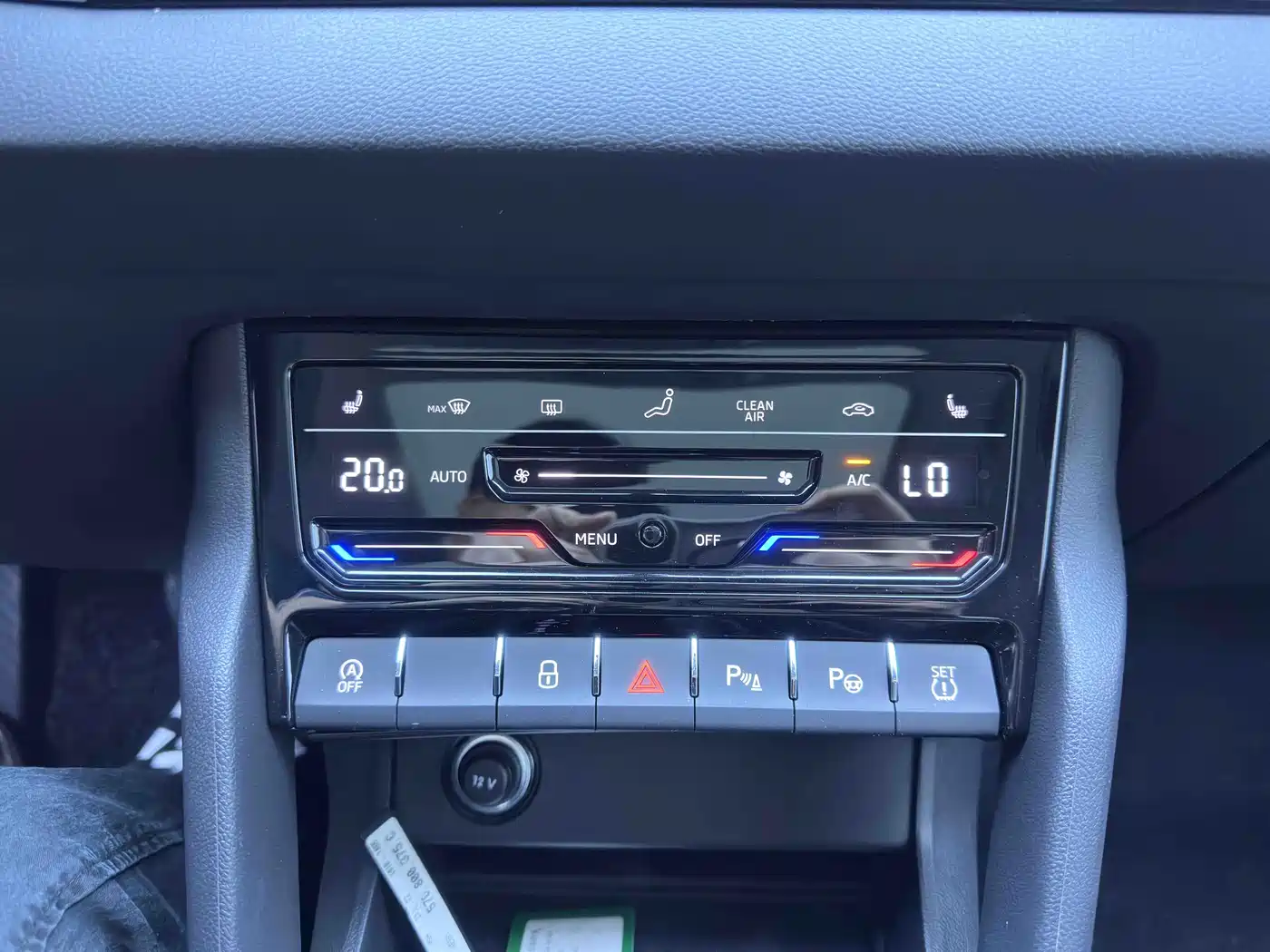 Škoda Karoq 2022 TSI280 Luxury Edition фото 14