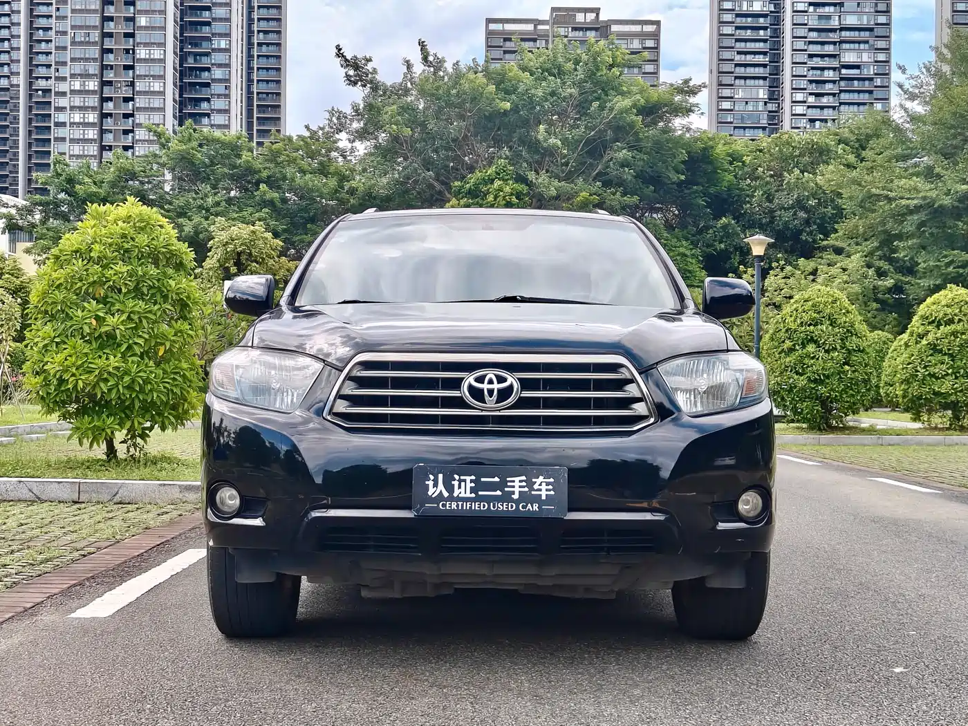 Toyota Highlander 2009 2.7L 2WD 5-seater Sport Edition фото 2