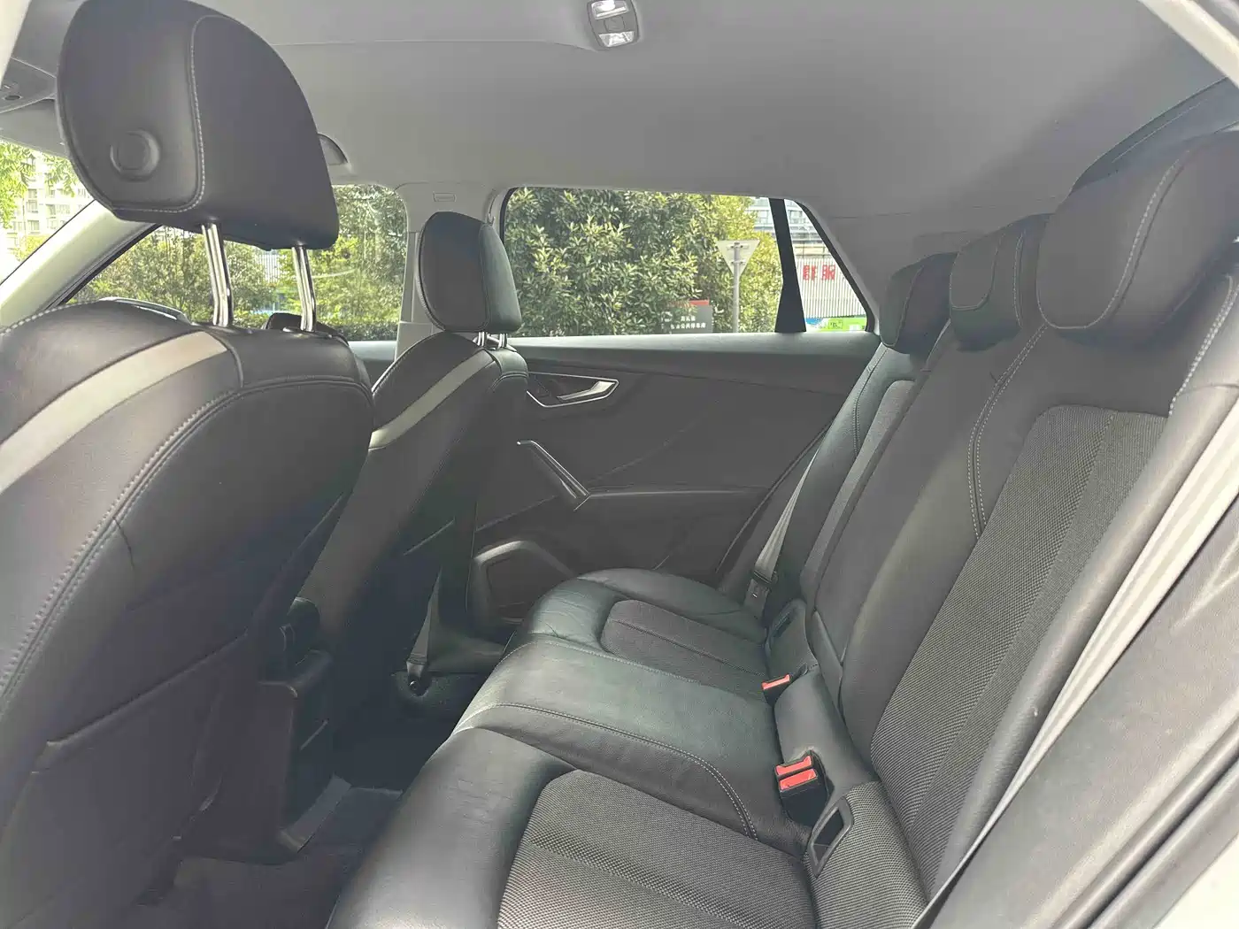 Audi Q2L e-tron 2019 Q2L e-tron Pure Electric Smart Cool Edition фото 10