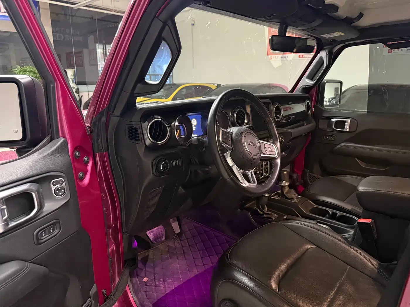 Jeep Wrangler 2024 2021 2.0T Sahara Four-Door