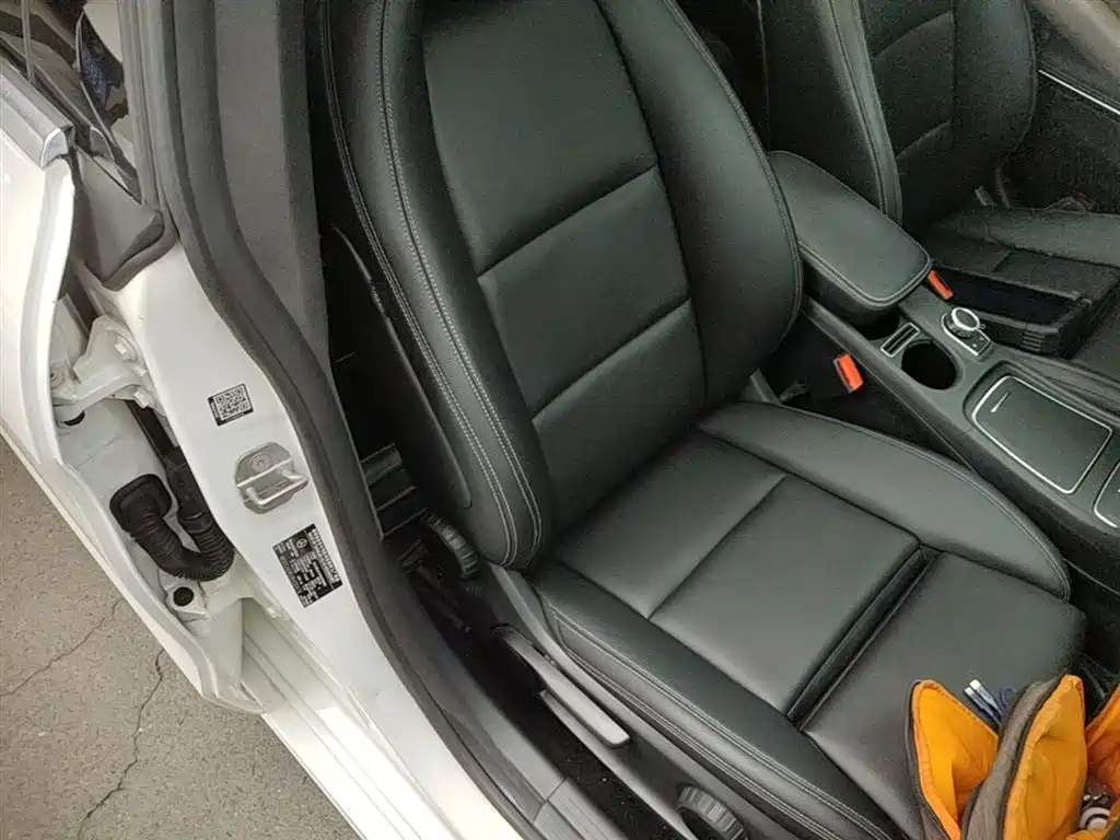 Mercedes-Benz CLA (Import) 2018 CLA 200 Dynamic Edition фото 25