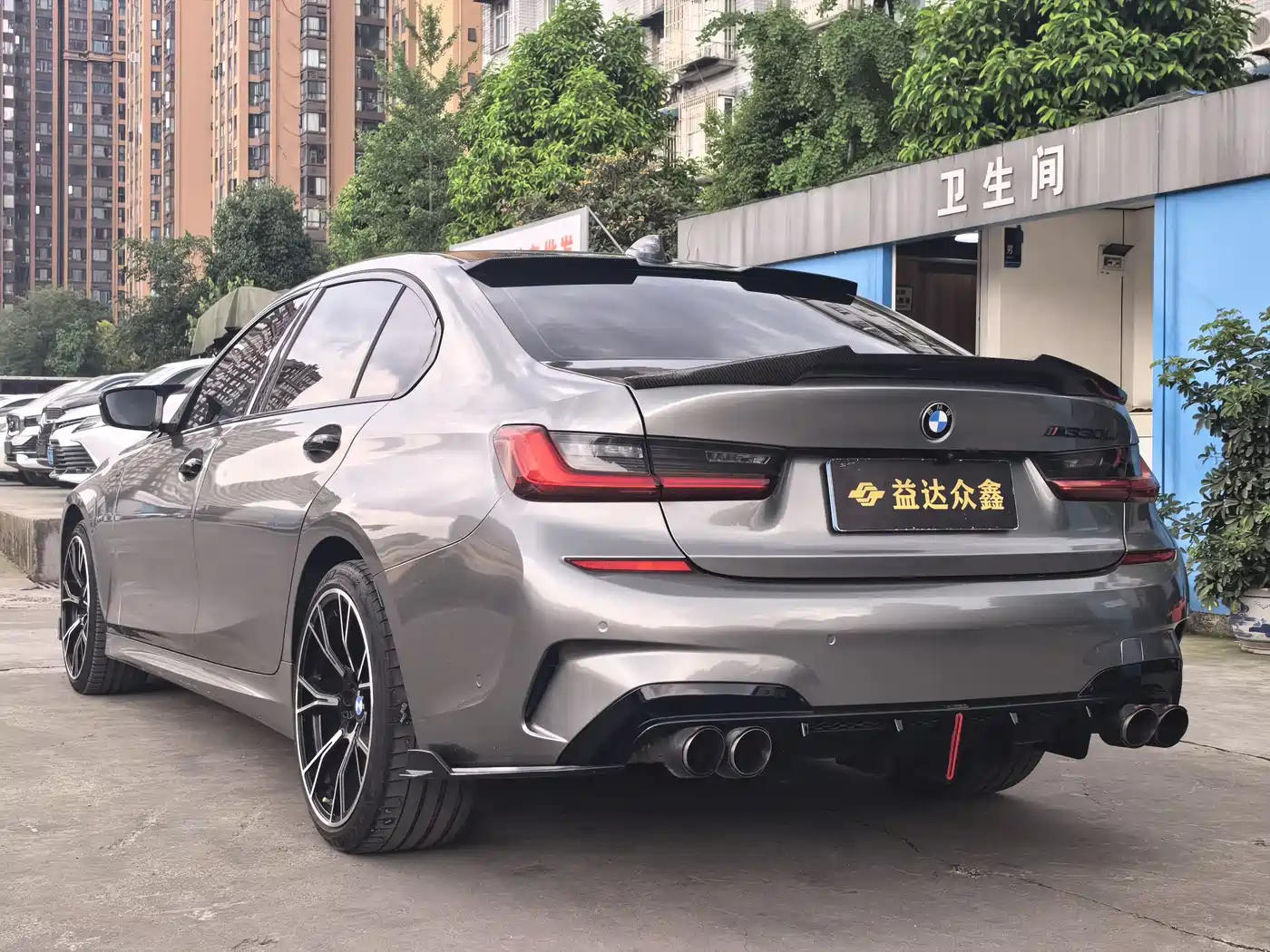 BMW 3 Series 2020 325Li M Sport Black Night Package фото 5