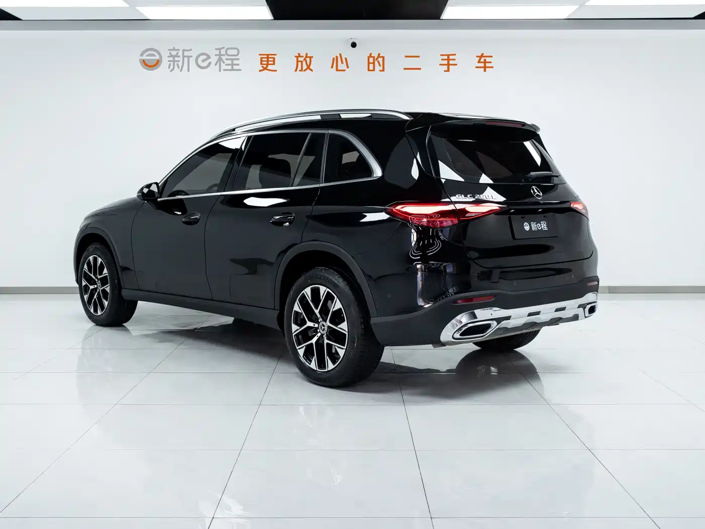 MERCEDES-BENZ GLC