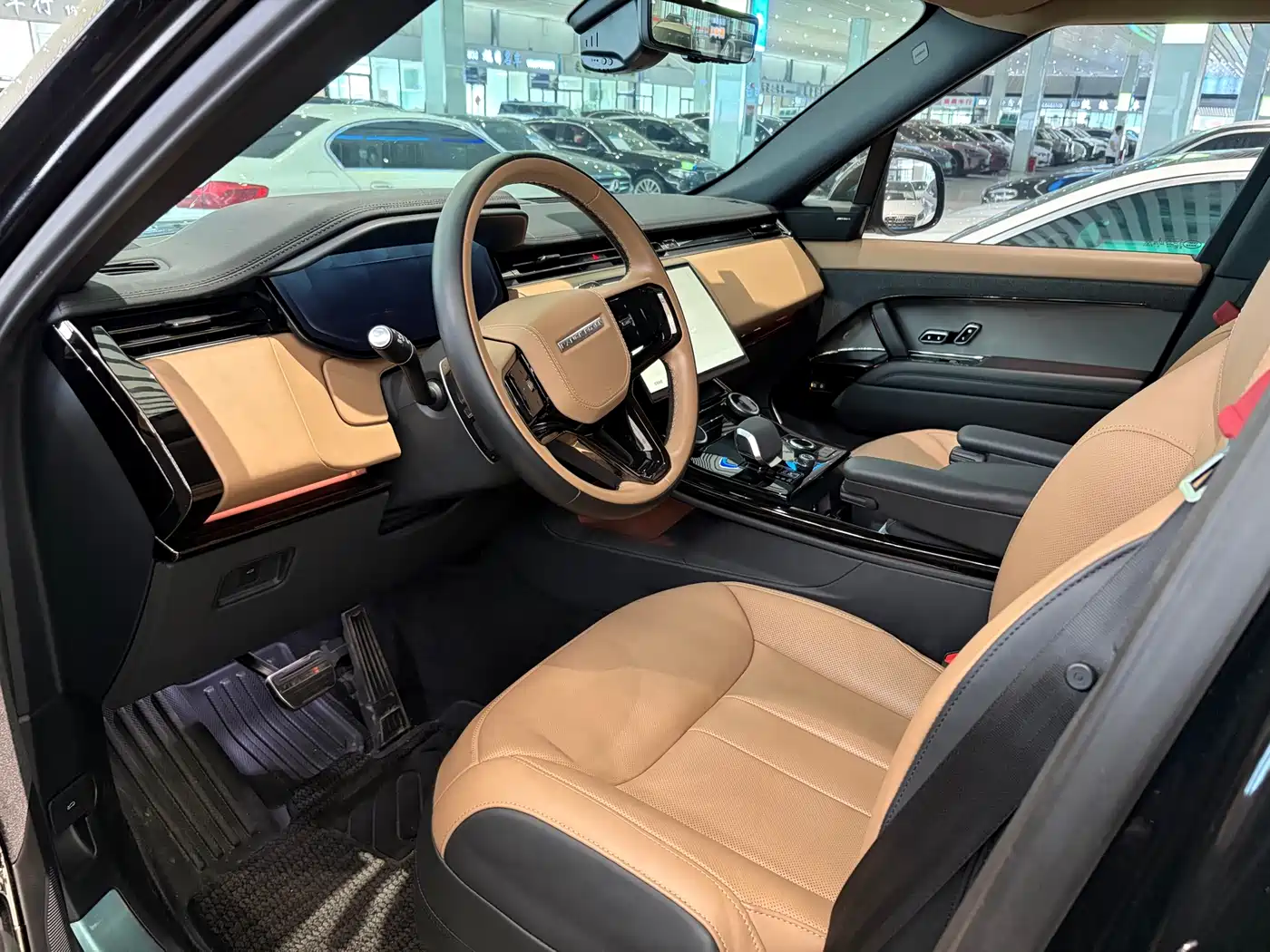 Land Rover Range Rover Sport 2023 400PS Dynamic SE фото 5