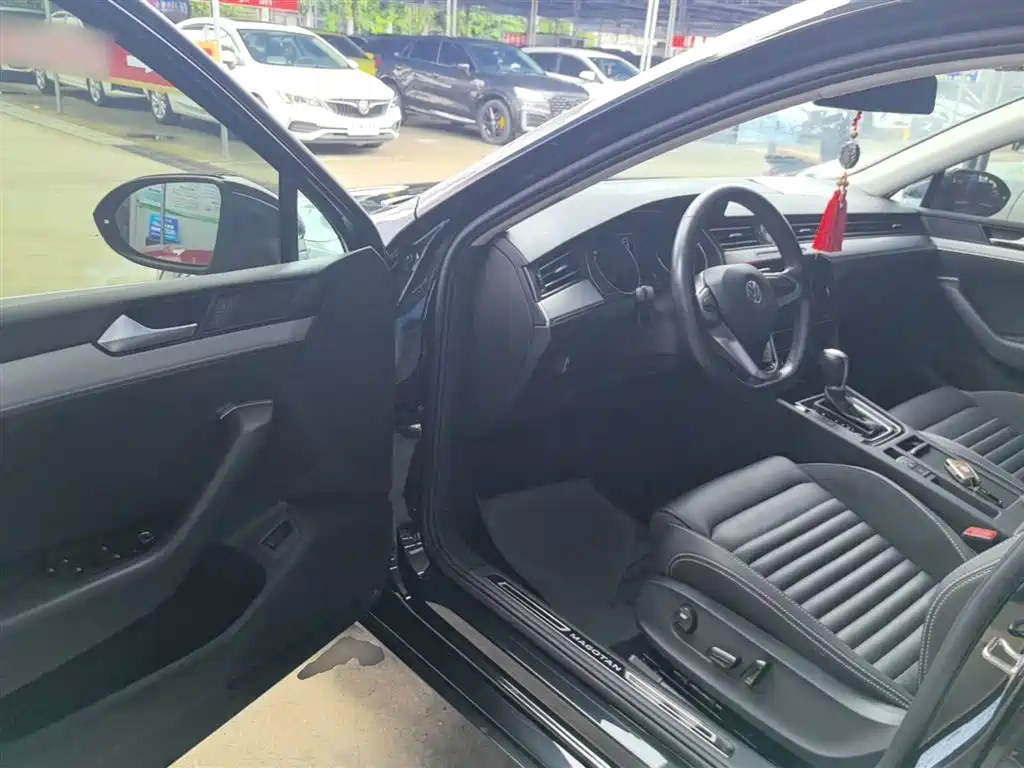 Volkswagen Magotan 2020 280TSI DSG Comfort фото 16
