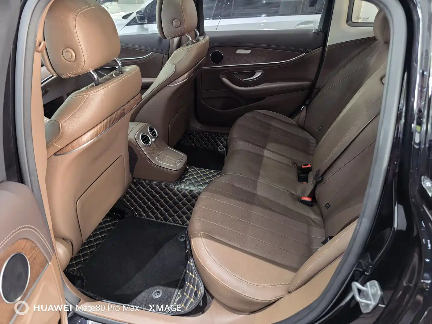 Mercedes-Benz E-Class 2023 E 260 L фото 7