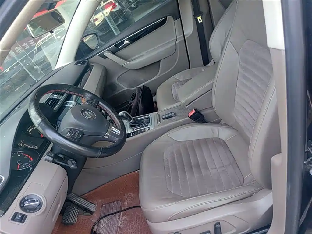 Volkswagen Magotan 2015 Facelift 1.8TSI Luxury фото 15