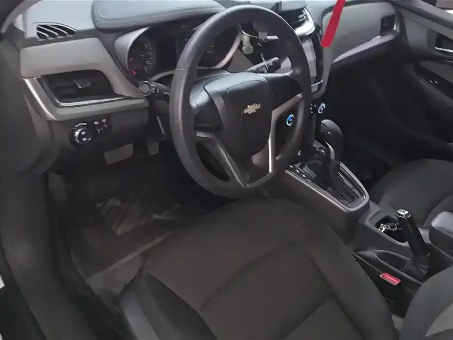 Chevrolet Malibu 2018 530T Automatic Comfort Edition фото 12