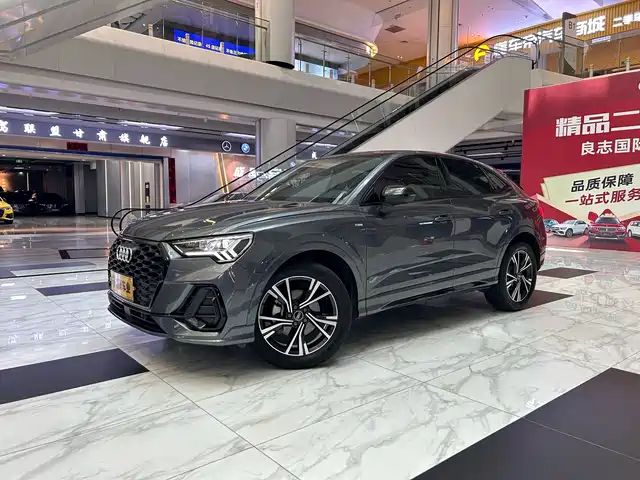 Audi Q3 Sportback 2022 40 TFSI Fashion — фото 3