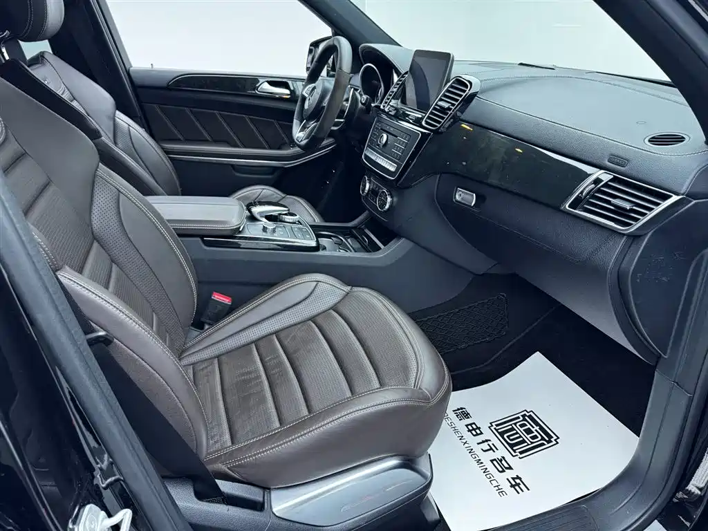 Mercedes-Benz GLS AMG 2016 AMG GLS 63 4MATIC фото 22