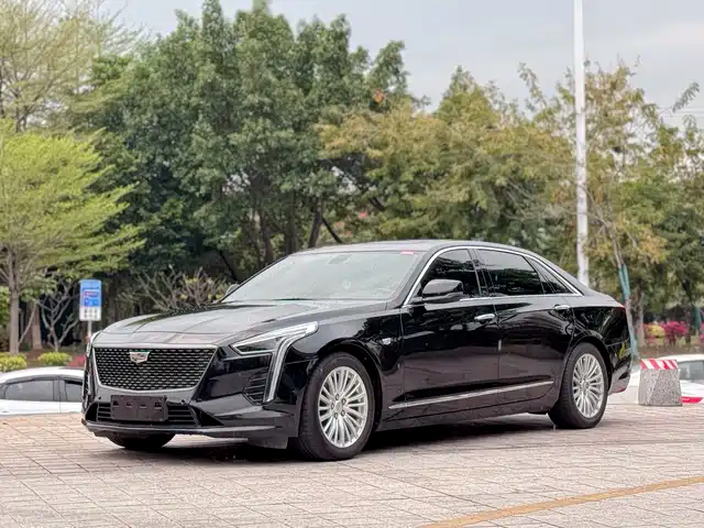 CADILLAC CT6