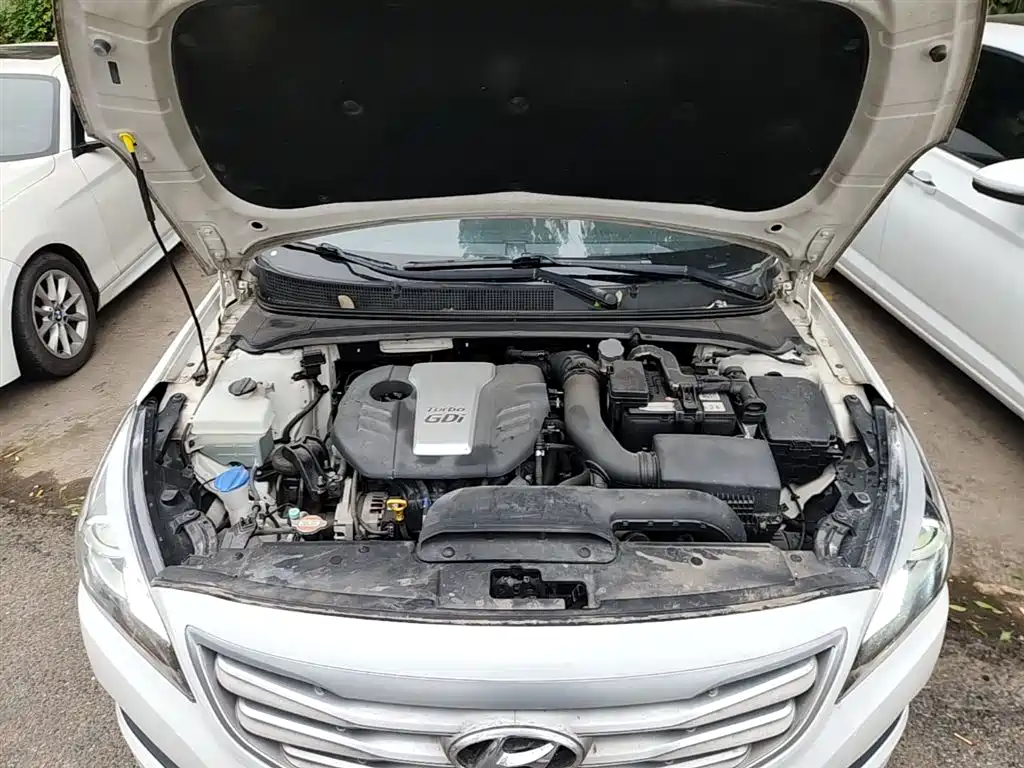 Hyundai Mistra 2016 1.6T Automatic Smart GLS фото 20