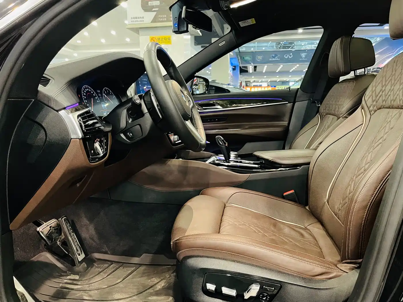 BMW 6 Series GT 2019 630i M Sport Grand Tourer Edition фото 3