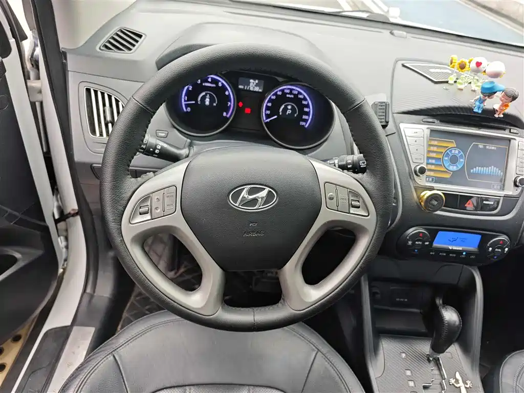Hyundai Beijing Hyundai ix35 2010 2.4L Automatic 2WD Premium GLS фото 19