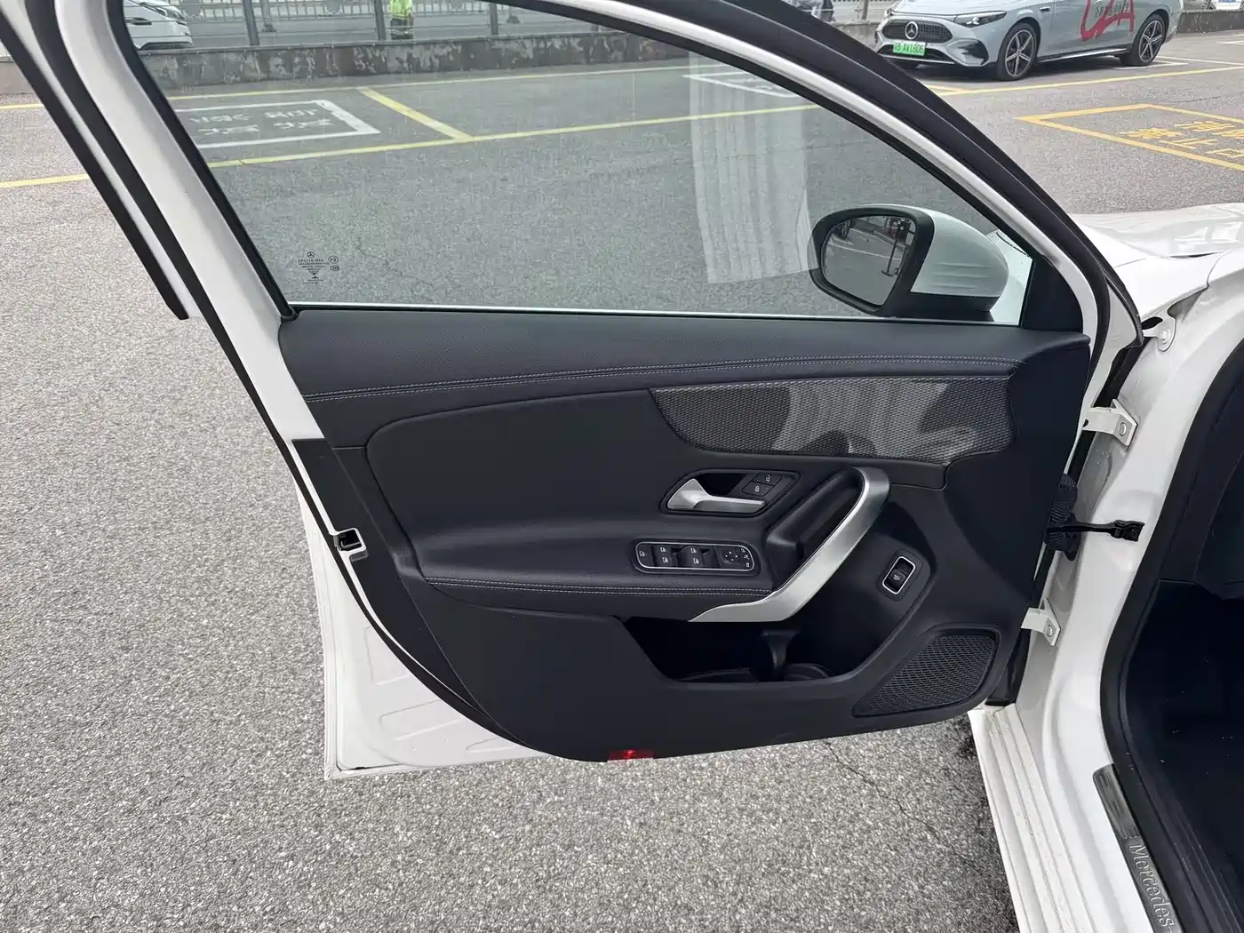 Mercedes-Benz A-Class 2022 A 200 L Sport Sedan Style фото 5