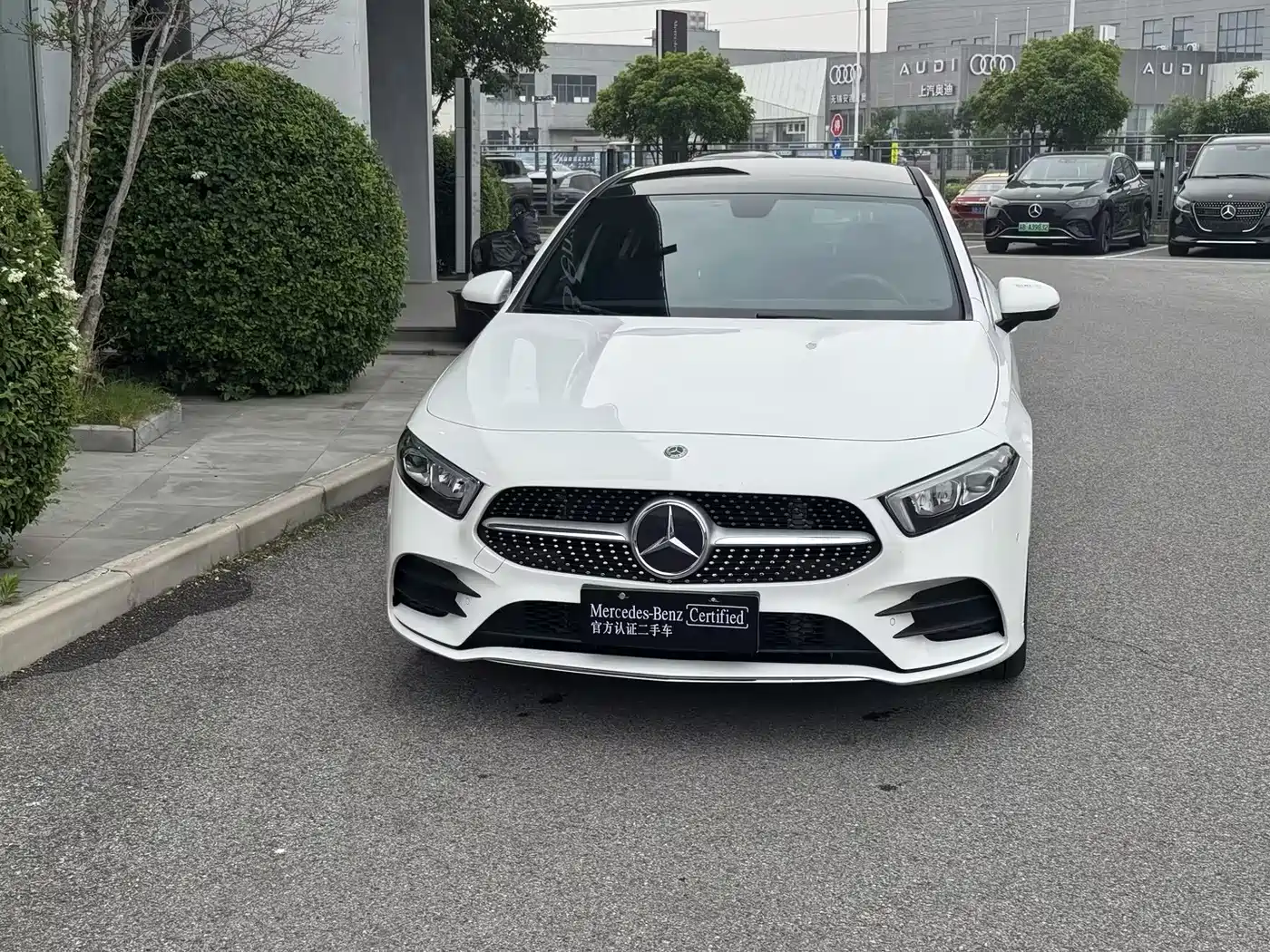 Mercedes-Benz A-Class 2022 A 200 L Sport Sedan Style фото 2