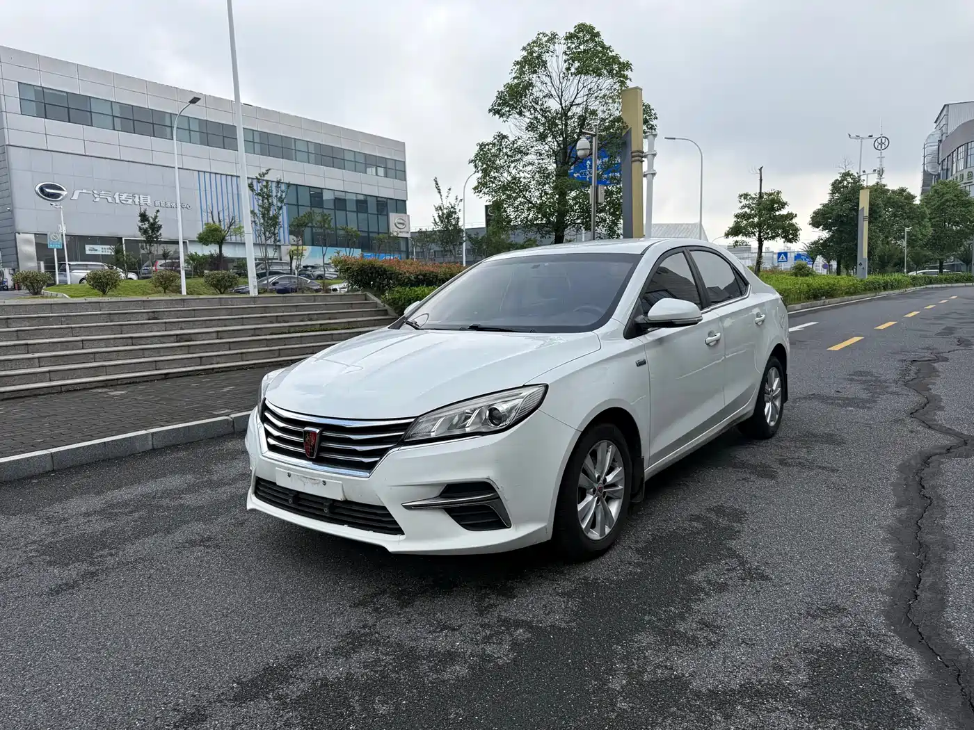 Roewe 360 2018 2018 PLUS 1.5L Automatic Luxury Edition