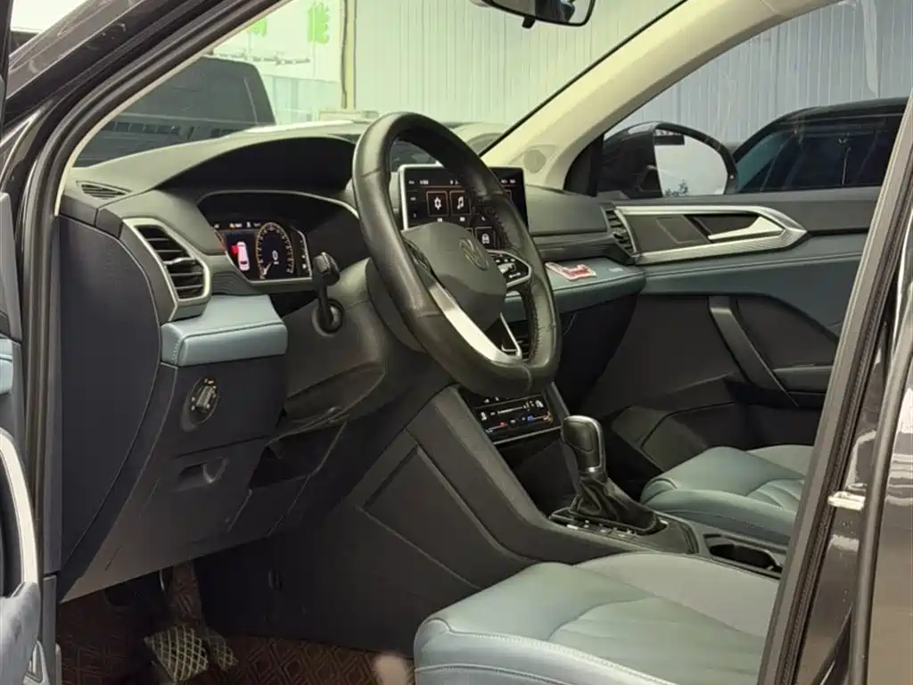 Volkswagen Tharu 2023 300TSI 2WD Full Moon Edition фото 19