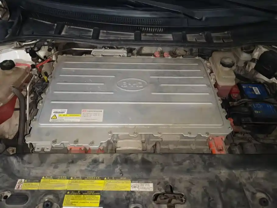 BYD E5