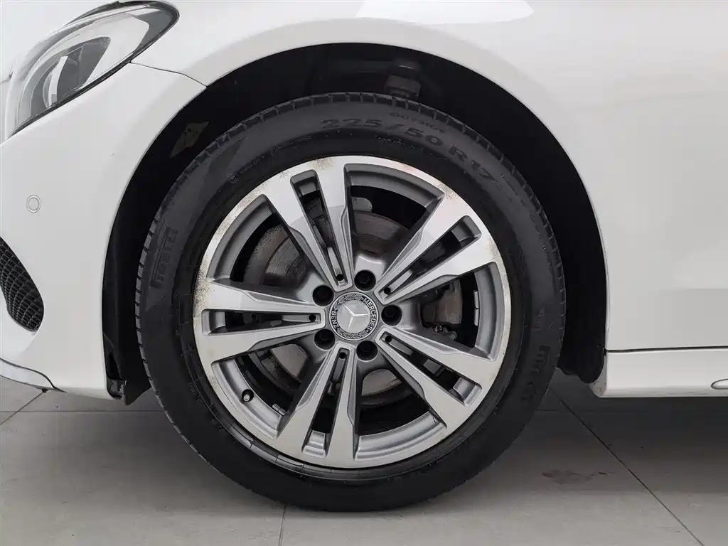 Mercedes-Benz C-Class 2017 C 200 Sport фото 17