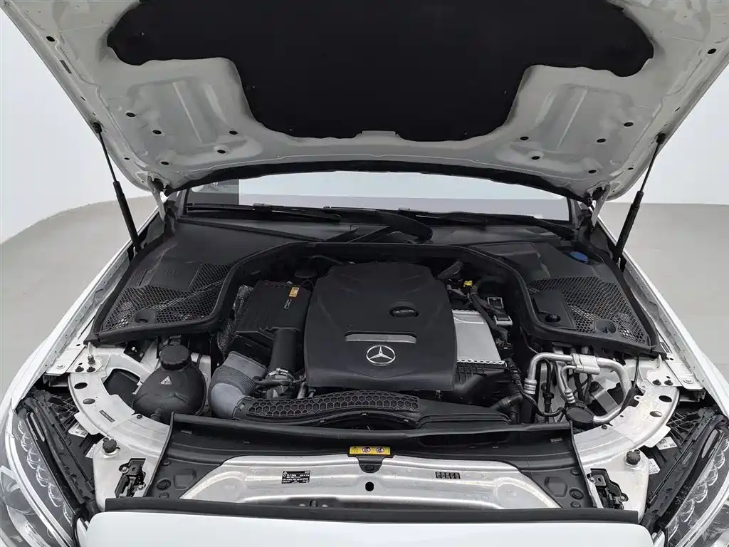 Mercedes-Benz C-Class 2017 C 200 Sport фото 6