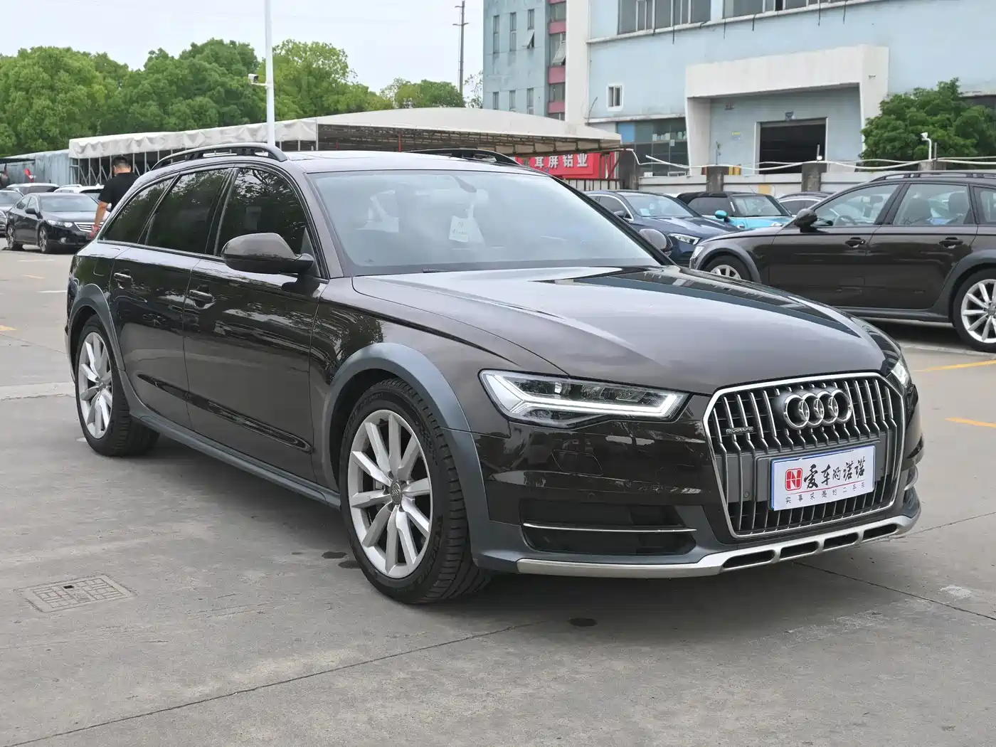 Audi A6 (Import) 2015 3.0T allroad quattro фото 3