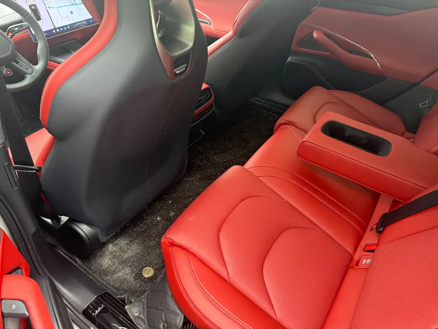 XIAOMI CAR XIAOMI SU7