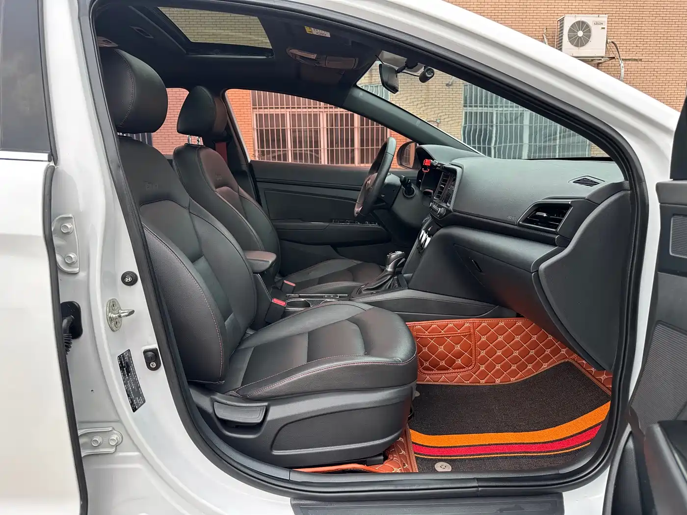 Hyundai Elantra 2019 1.4T Dual-clutch XuanDong·Vitality Type фото 13