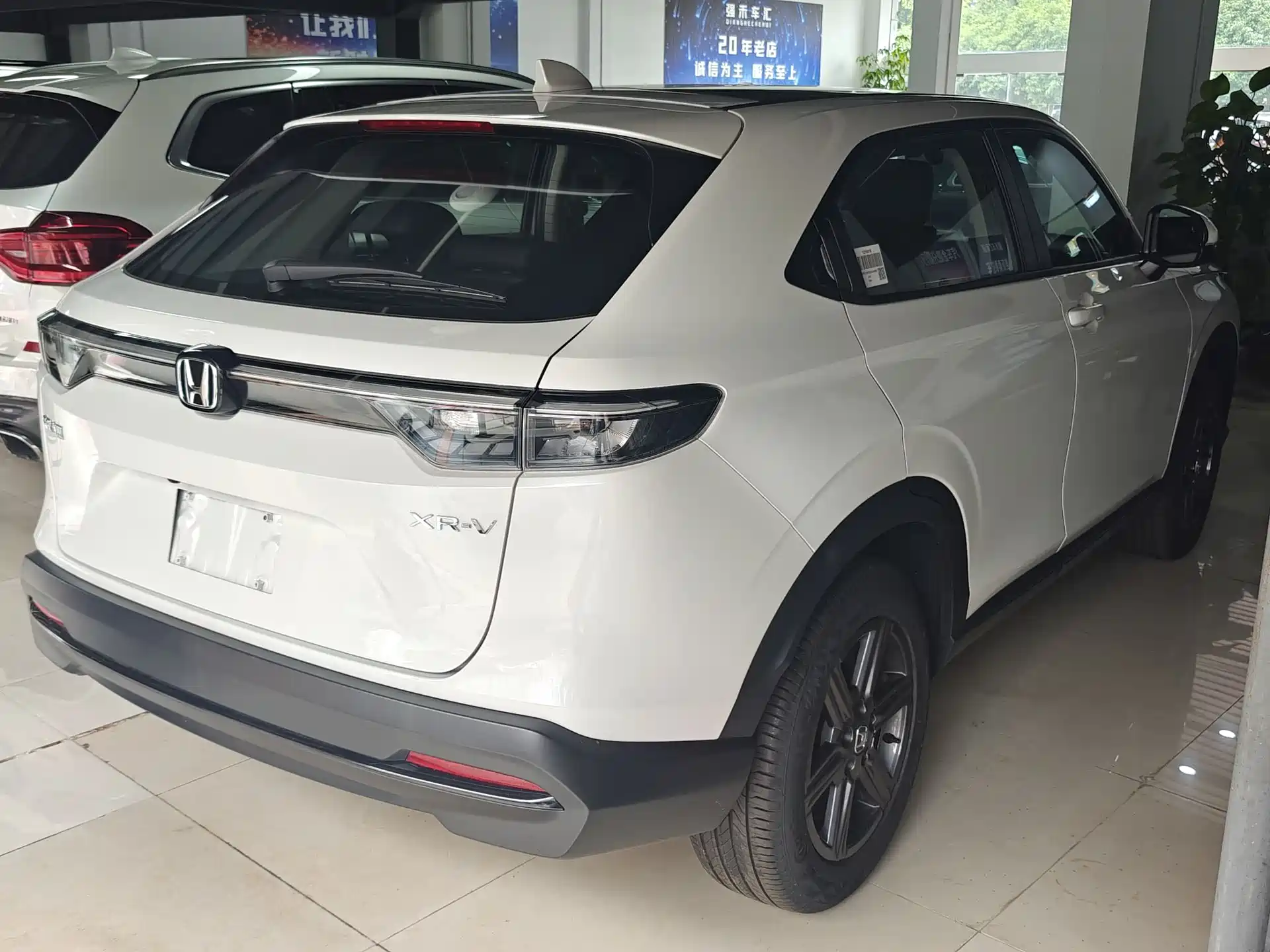 Фото 5 - Honda XR-V